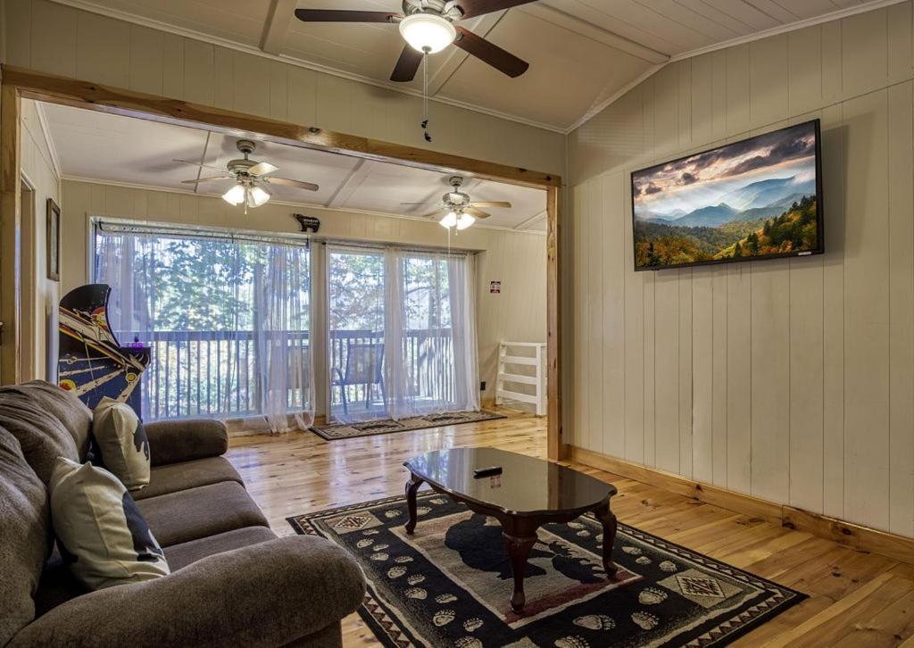 Four Bears Den Villa Gatlinburg Eksteriør bilde